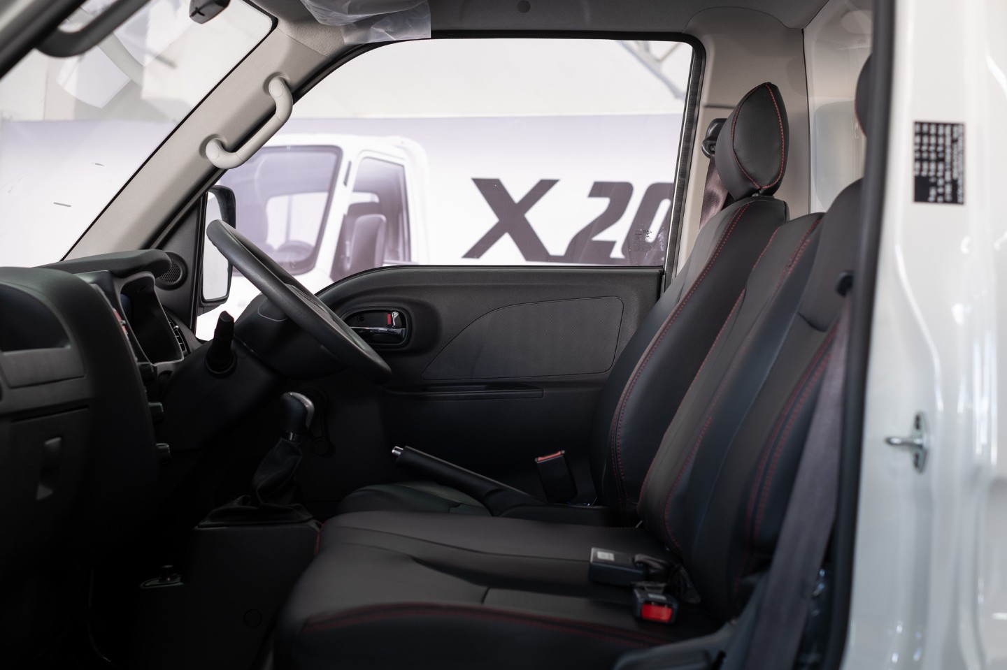 2026 JCV X200 2.8D S/C D/S