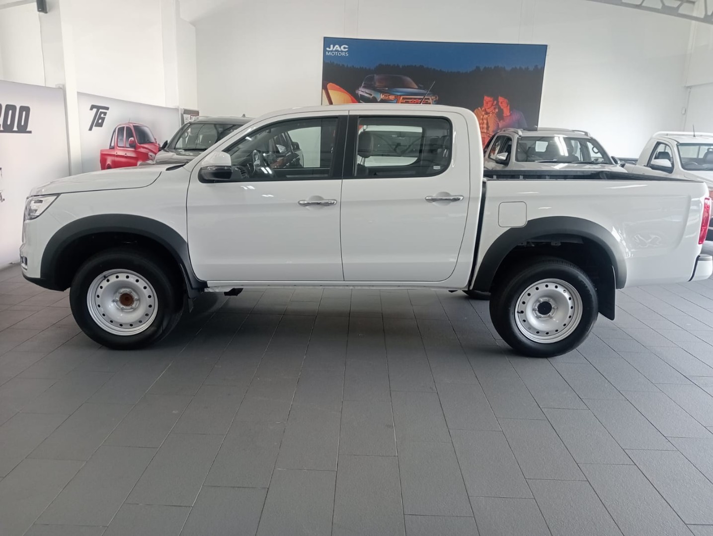 2026 JAC T8 D/C 2.0 CTI 4X2 COMFORT